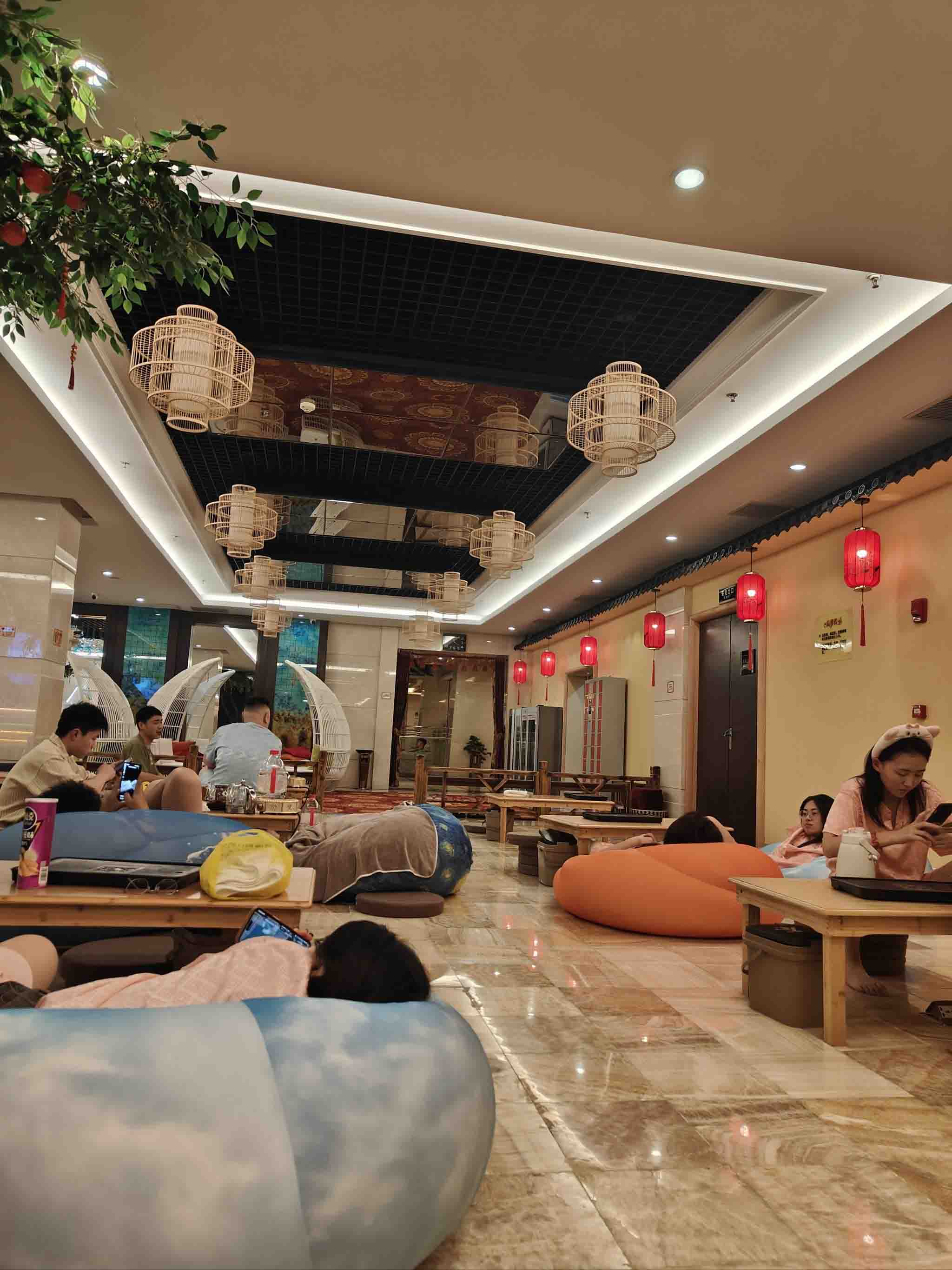 南宁桑拿选择困难症实测12家桑拿门店后，我整理出这份避坑+种草全攻略！